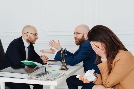 Pasos para tramitar un divorcio express con abogados especializados